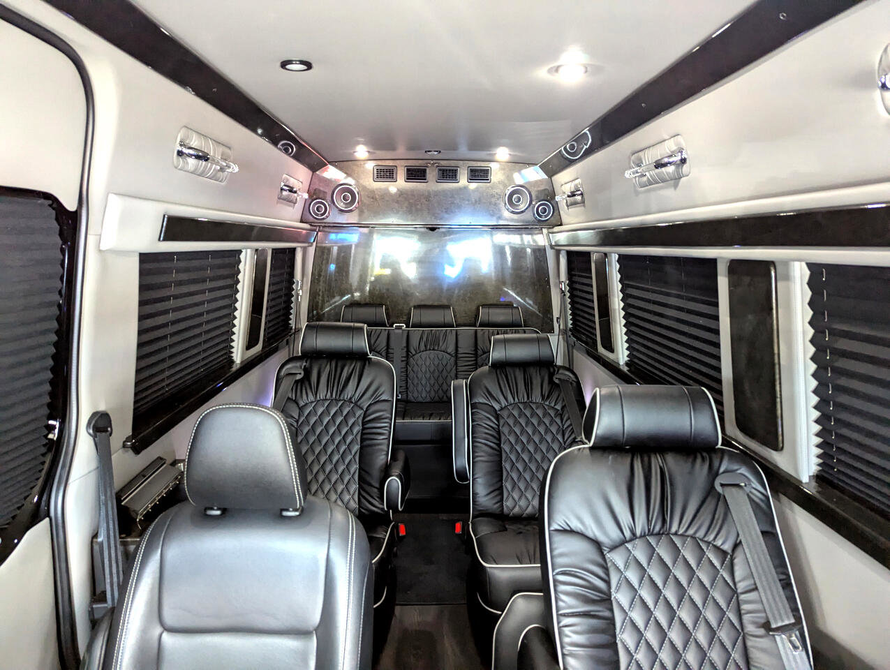 Used 2017 Mercedes-Benz Sprinter 2500 image 51
