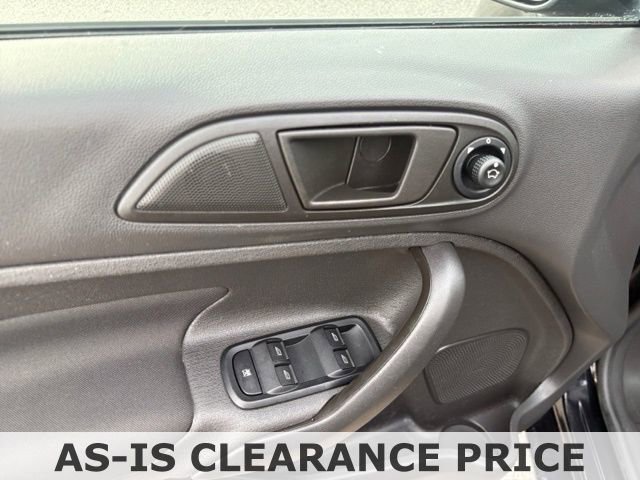 Used 2017 Ford Fiesta SE image 48