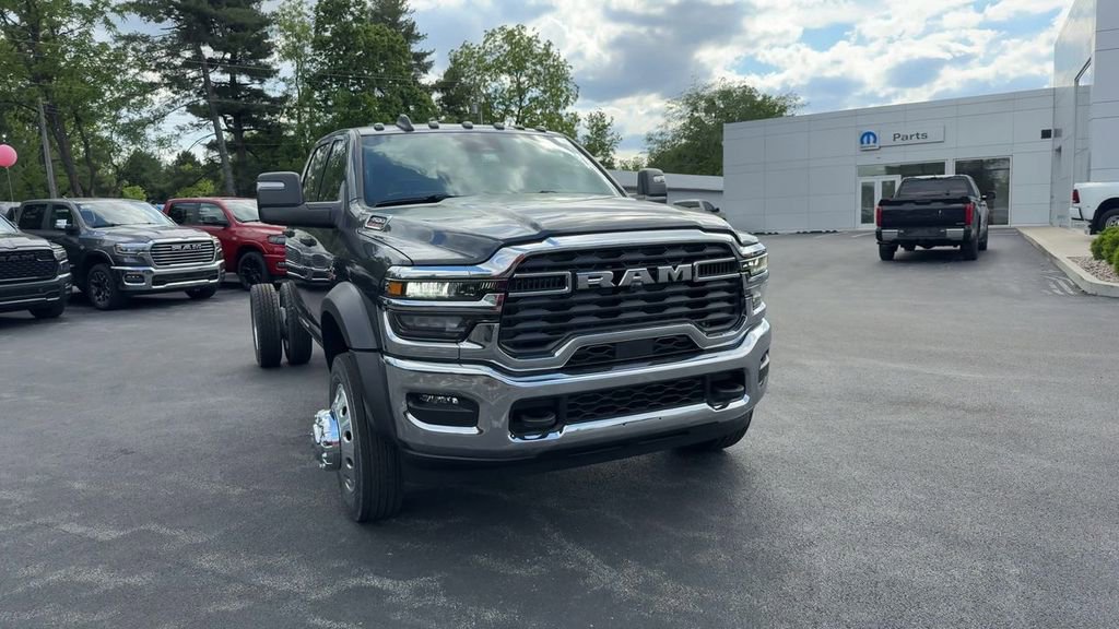 New 2026 RAM 4500 Tradesman w/ Chrome Appearance Group AWD/4WD image 9