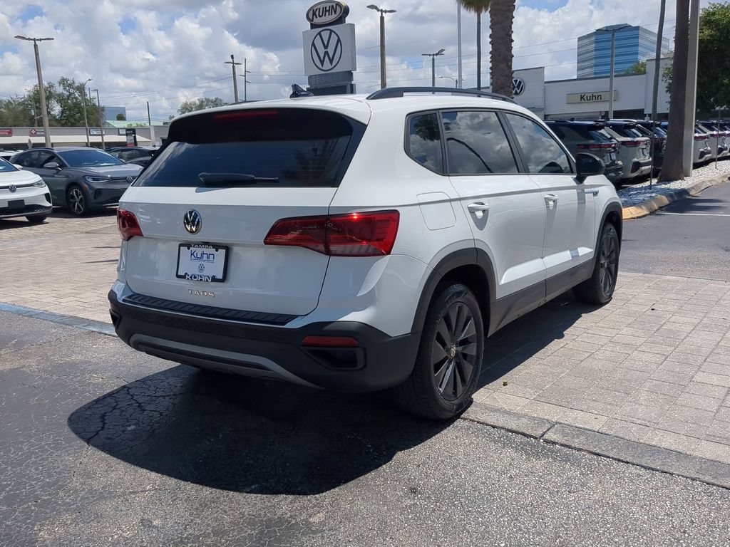 Used 2024 Volkswagen Taos S FWD image 4