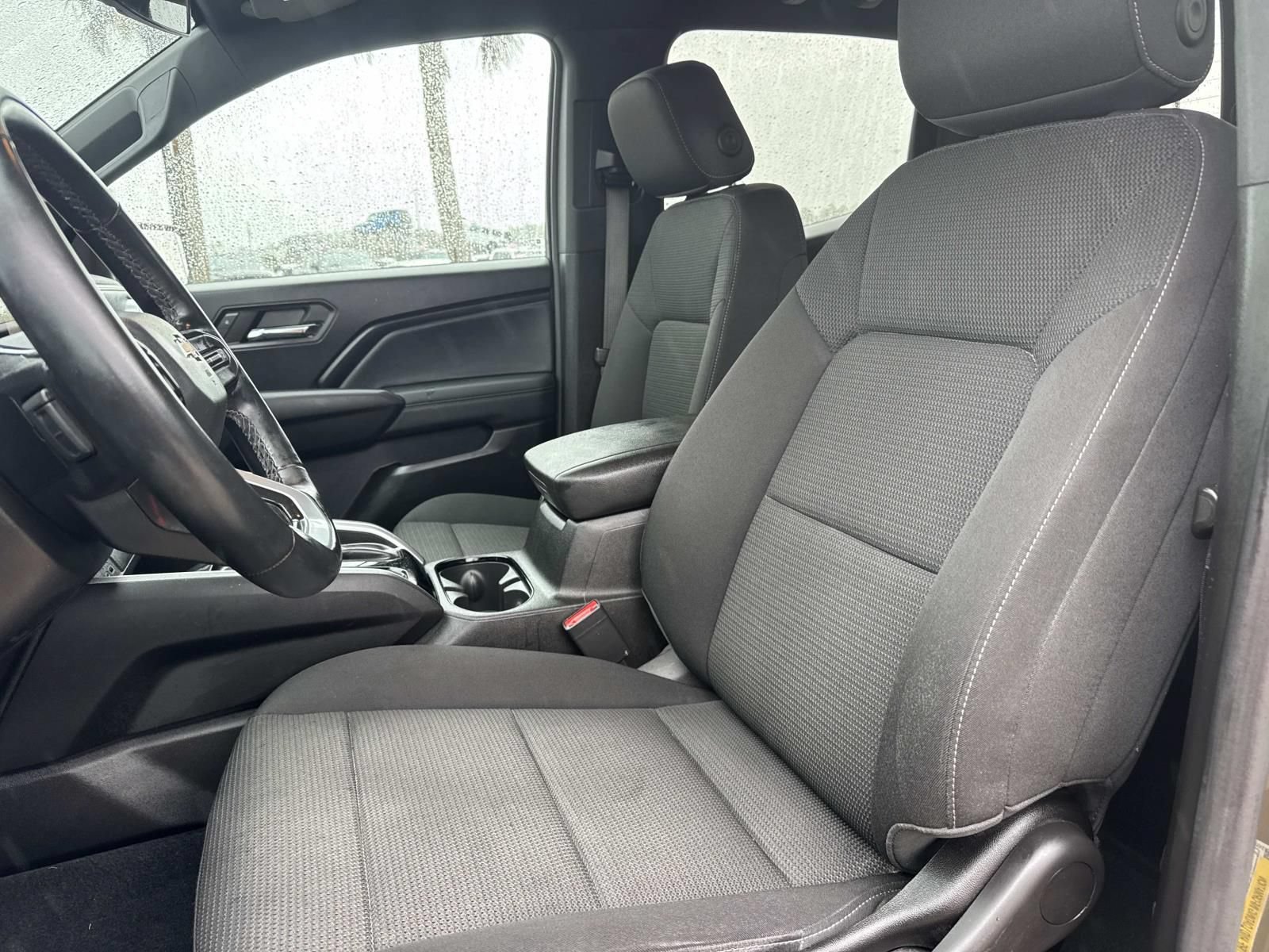 Used 2024 Chevrolet Colorado LT w/ LT Convenience Package RWD image 15
