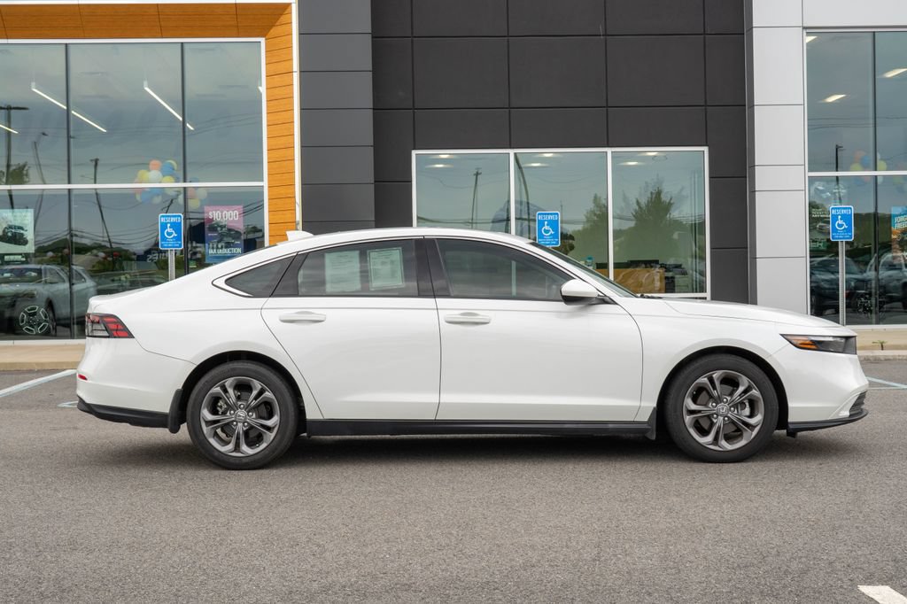 Used 2024 Honda Accord EX image 8