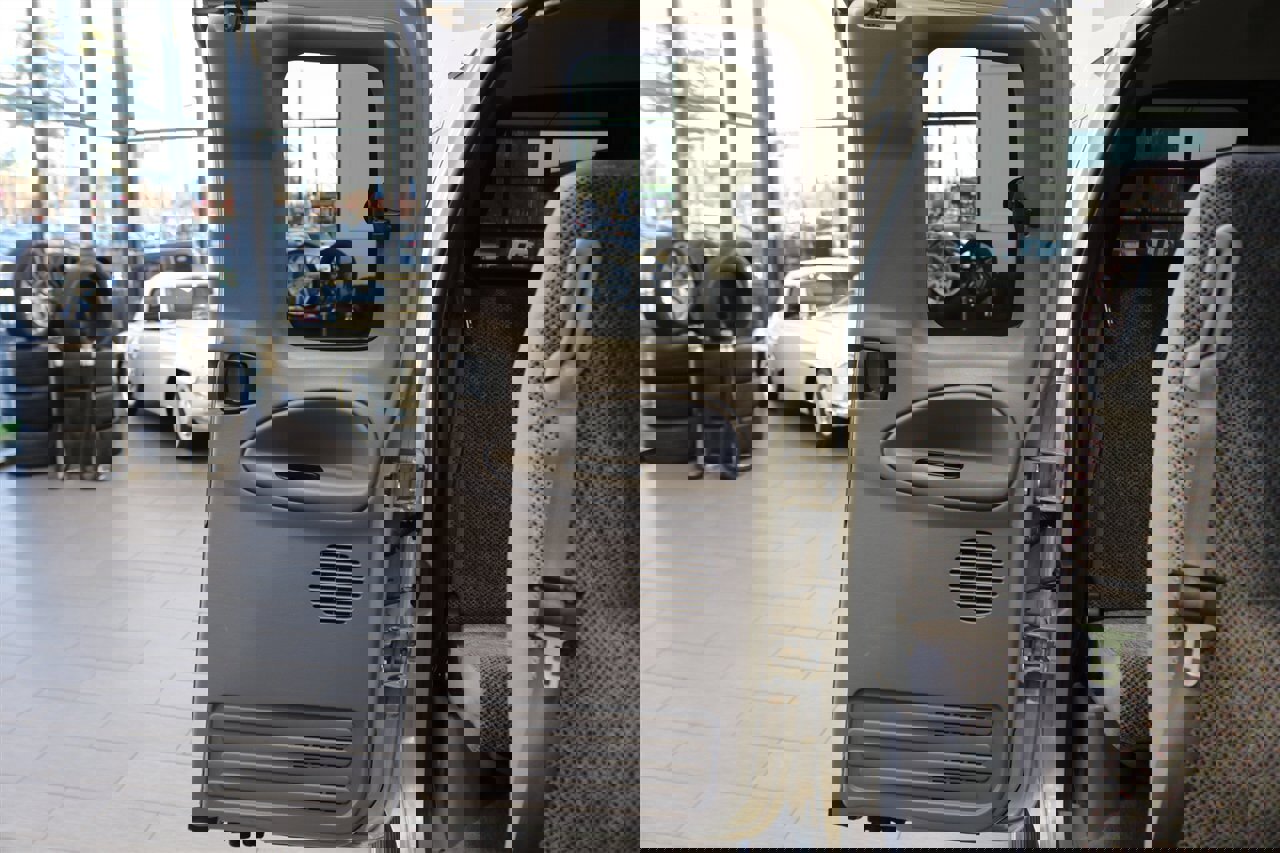 Used 1998 Dodge Ram 2500 Truck 4x4 Quad Cab image 63