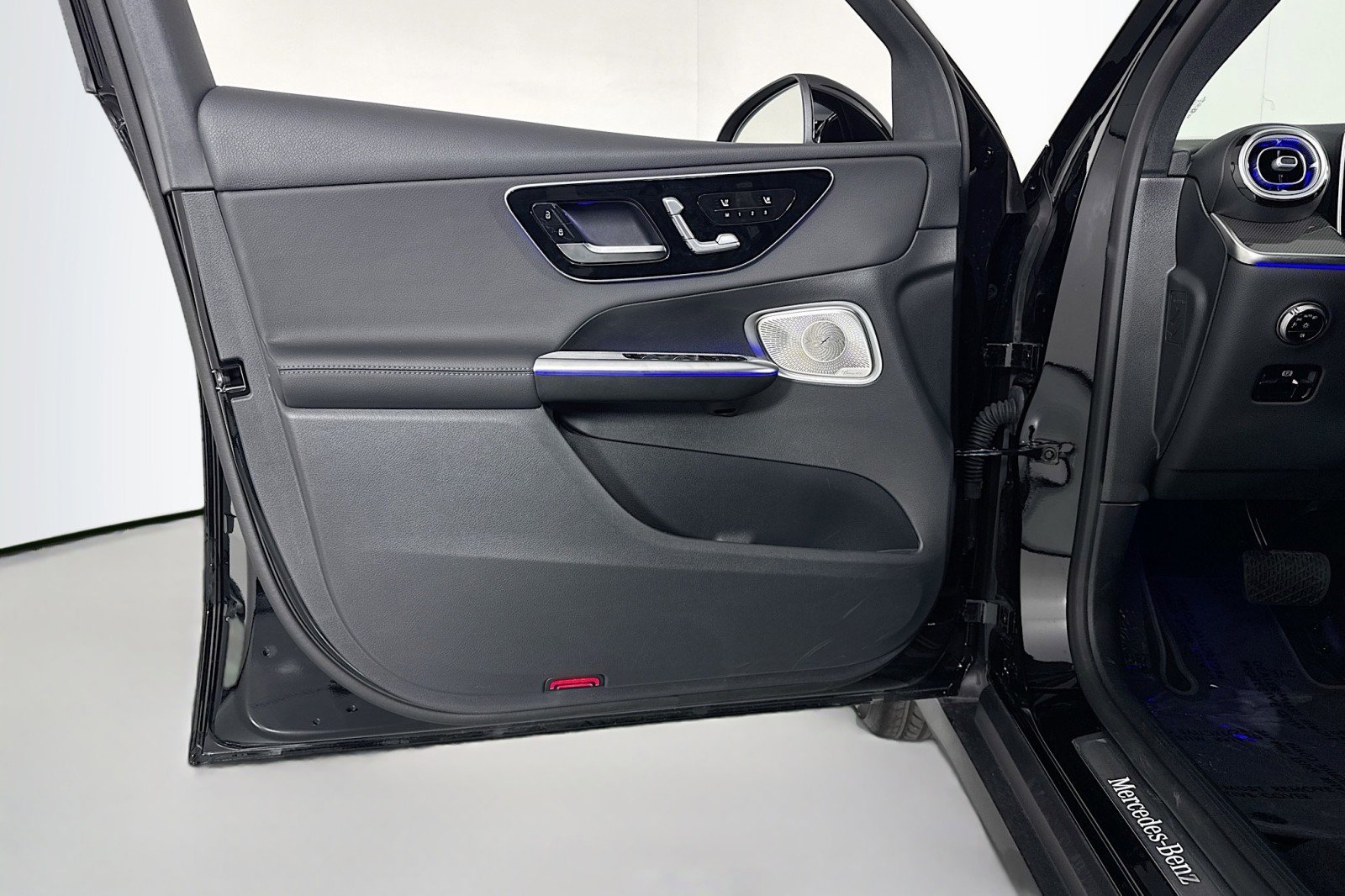 Certified 2026 Mercedes-Benz GLC 300 image 20