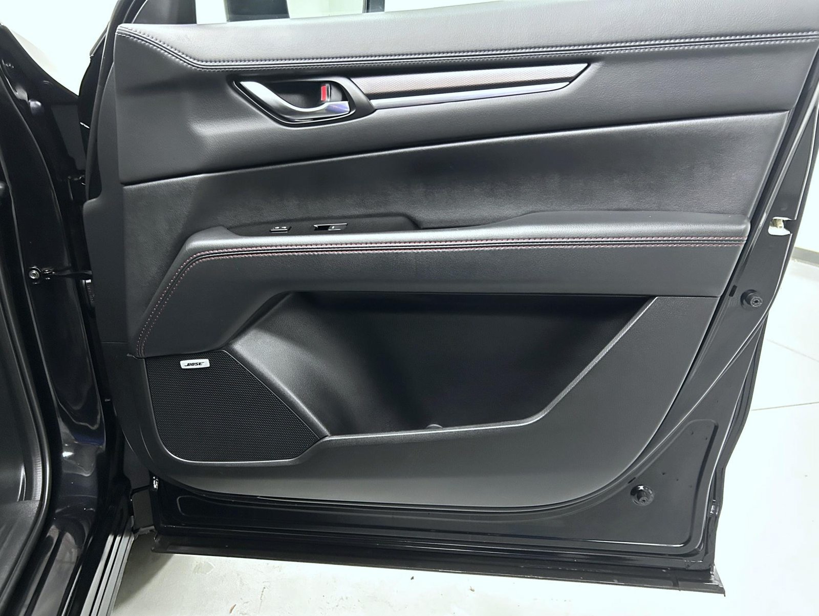 Used 2025 MAZDA CX-5 Carbon Edition AWD/4WD image 16