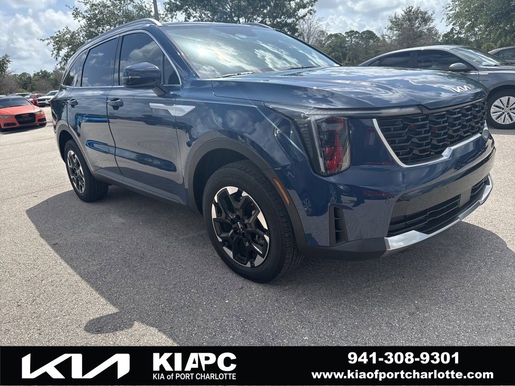 Certified 2024 Kia Sorento S w/ Panoramic Sunroof Package