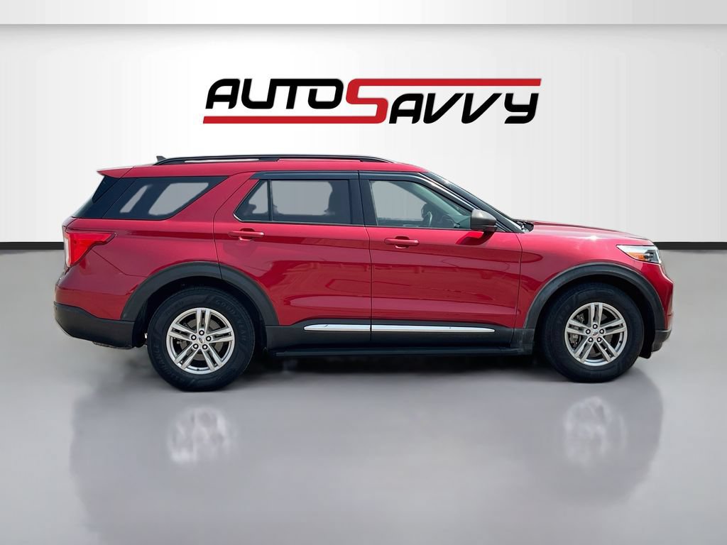 Used 2022 Ford Explorer XLT w/ Equipment Group 202A RWD image 8