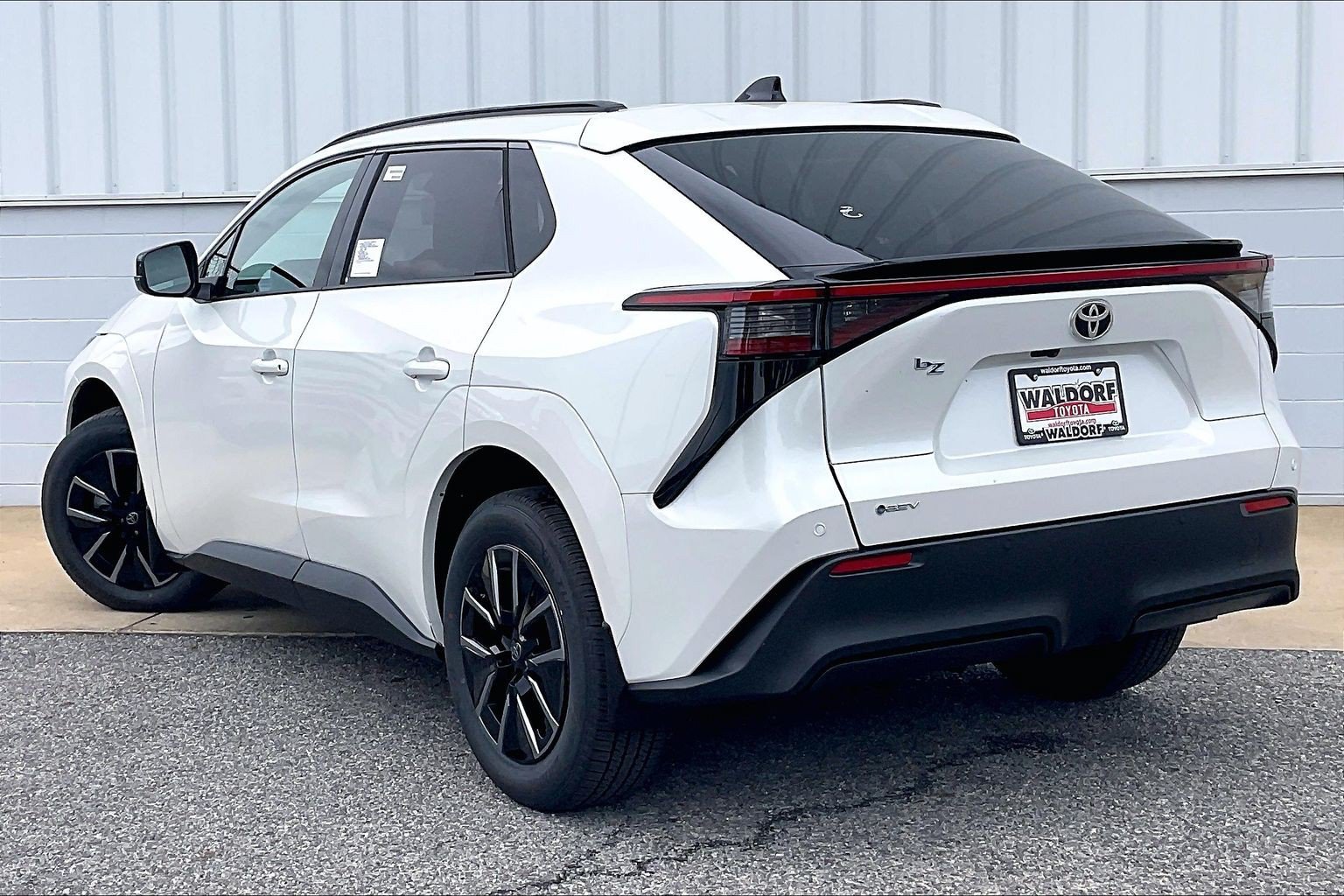 New 2026 Toyota bZ FWD image 3