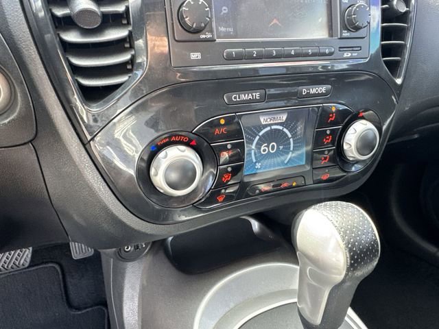 Used 2012 Nissan Juke SL AWD/4WD image 18