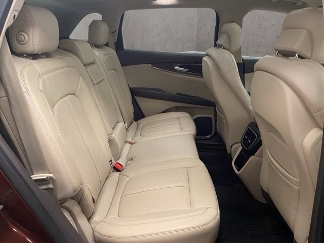Used 2016 Lincoln MKX Reserve w/ Equipment Group 102A AWD/4WD image 24