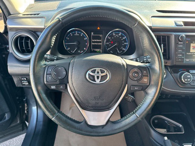Used 2016 Toyota RAV4 Limited FWD image 12