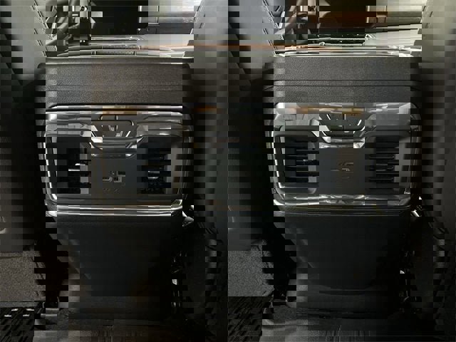 New 2026 GMC Sierra 2500 Denali Ultimate image 22