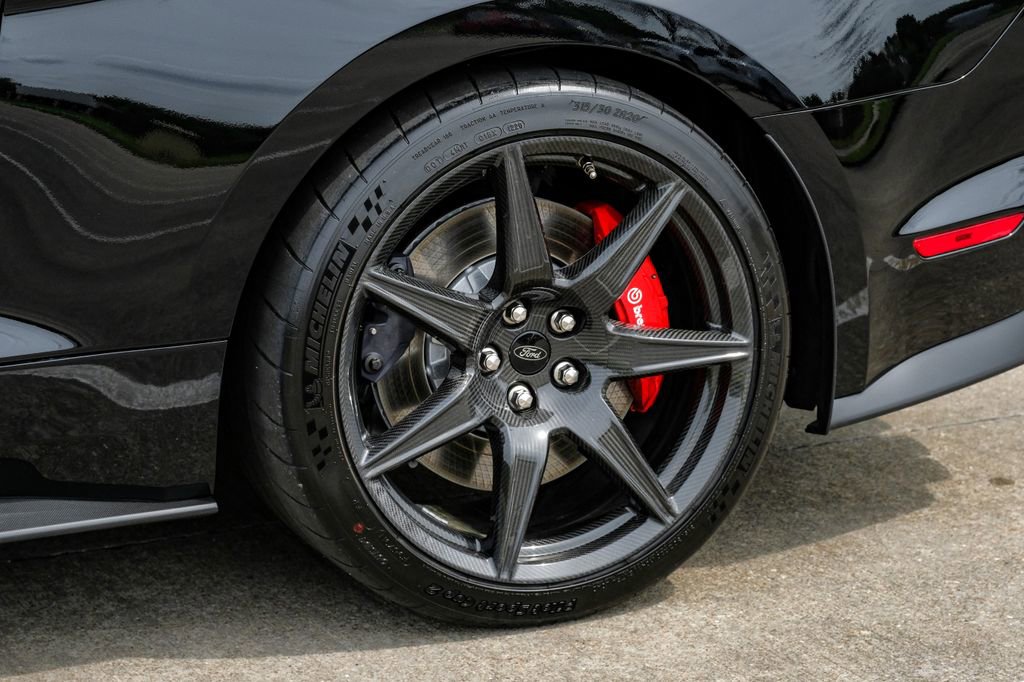 Used 2020 Ford Mustang Shelby GT500 w/ Carbon Fiber Track Pack RWD image 59
