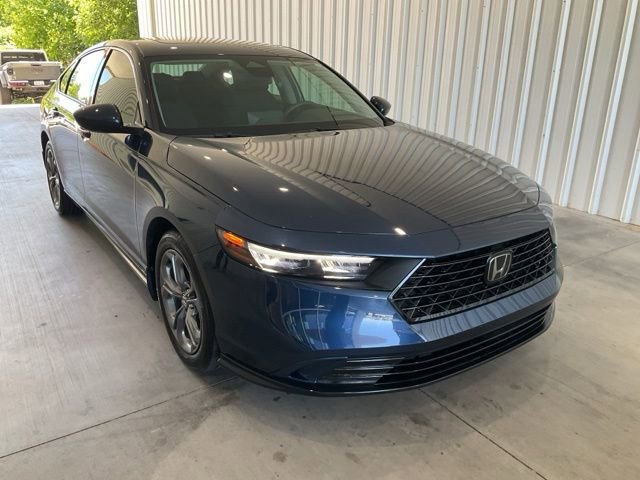 Used 2024 Honda Accord EX image 27