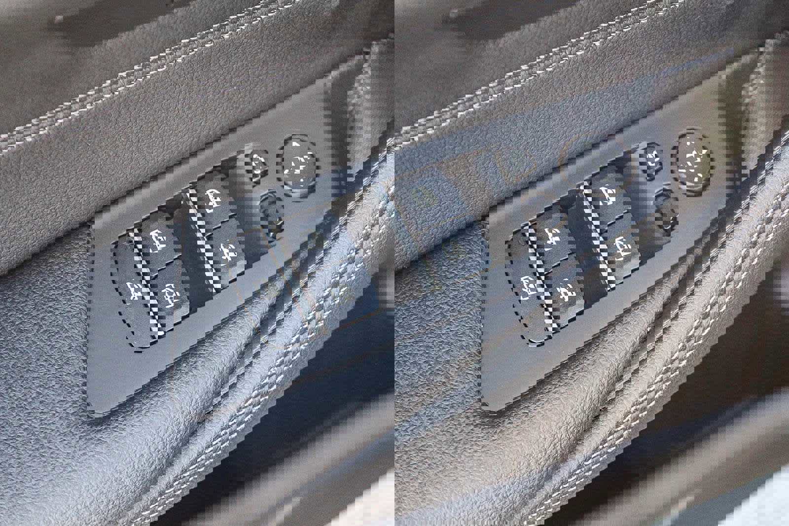 Used 2023 BMW 530e 530e w/ M Sport Package image 34