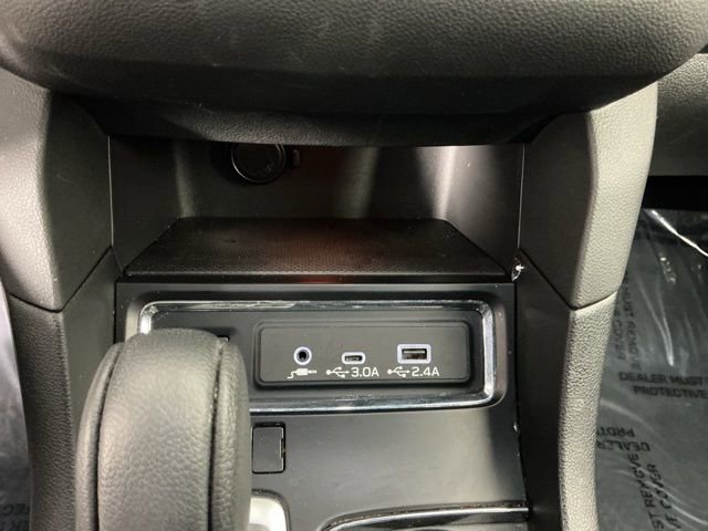 Used 2023 Subaru Ascent Premium w/ Convenience Package image 30