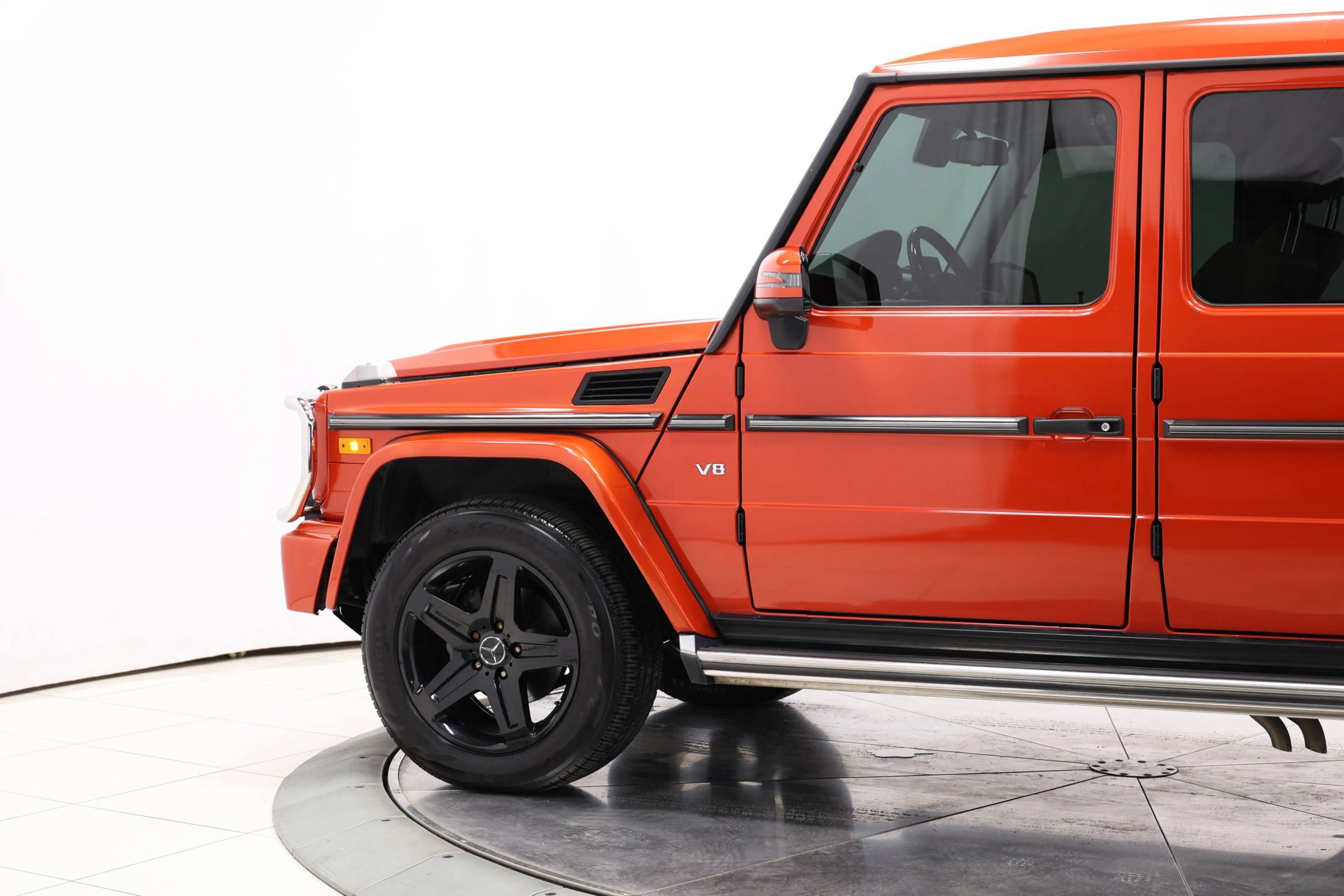 Used 2016 Mercedes-Benz G 550 image 8