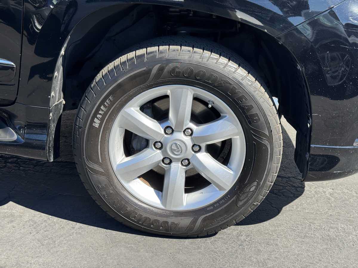 Used 2014 Lexus GX 460 AWD/4WD image 6