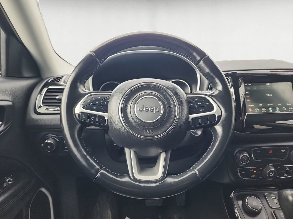 Used 2021 Jeep Compass Latitude image 12
