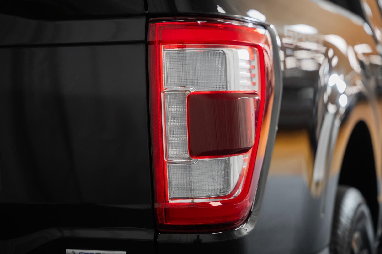 Certified 2023 Ford F150 Lariat w/ Equipment Group 502A High image 7