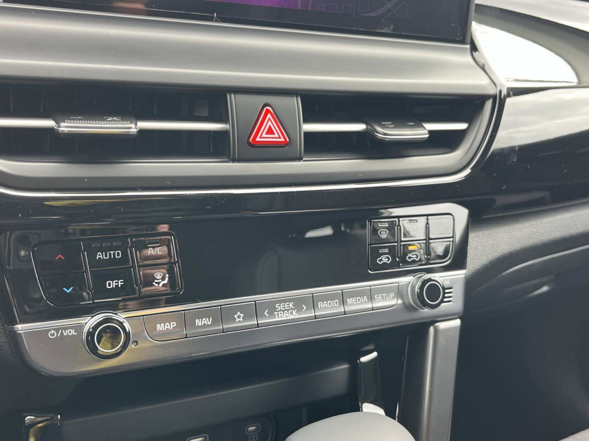 New 2026 Kia Seltos S image 30