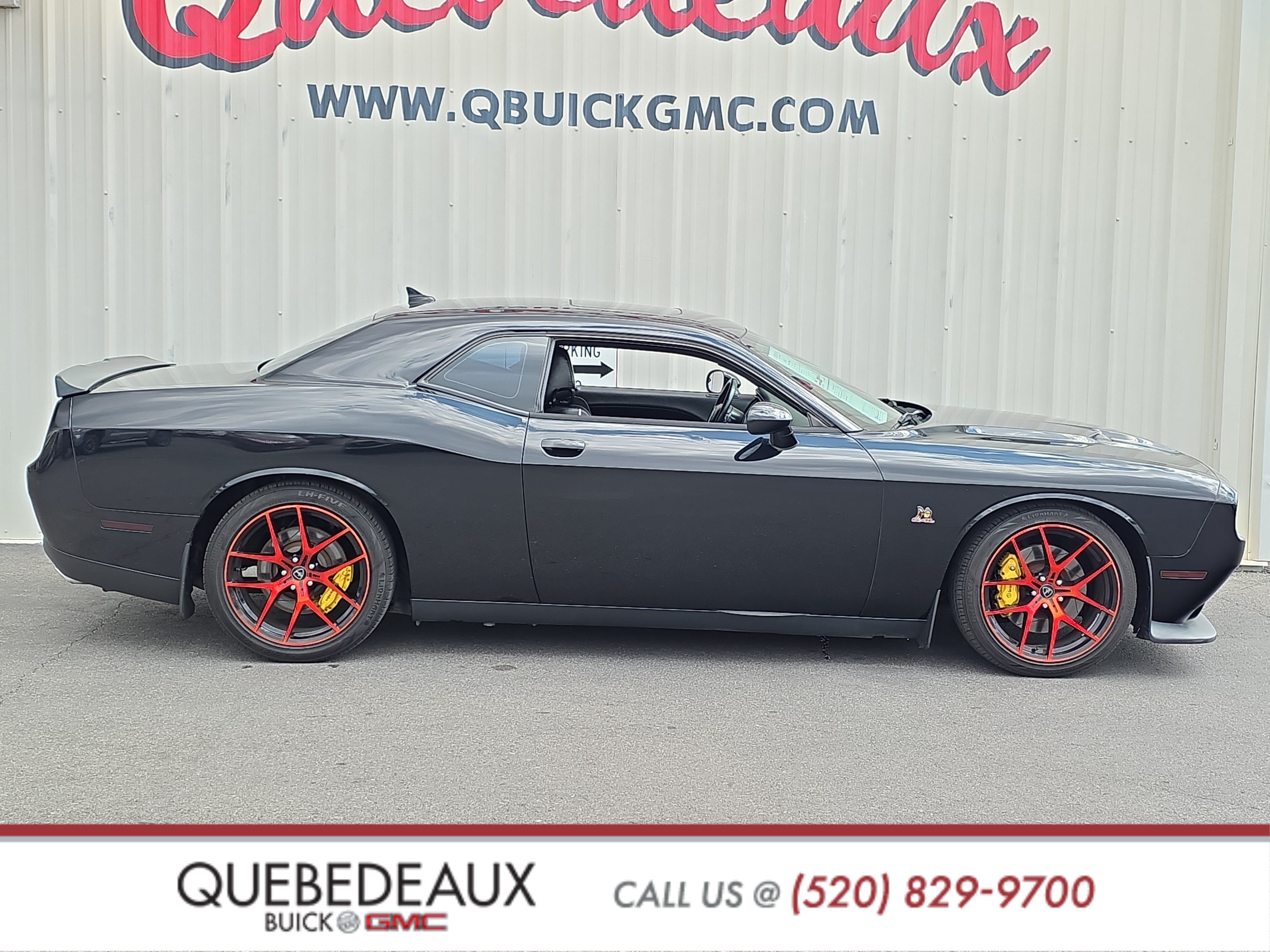 Used 2016 Dodge Challenger R/T Scat Pack w/ Leather Interior Group RWD image 8