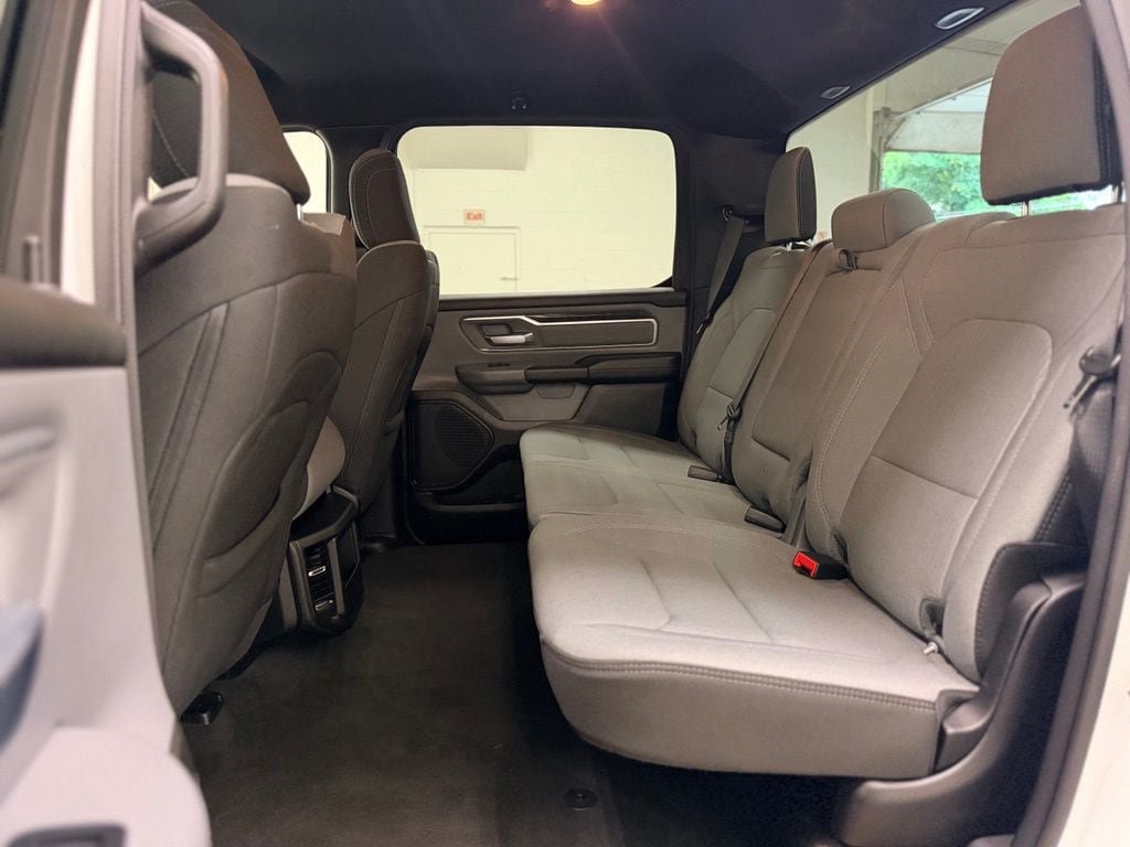 Used 2022 RAM 1500 Big Horn AWD/4WD image 23