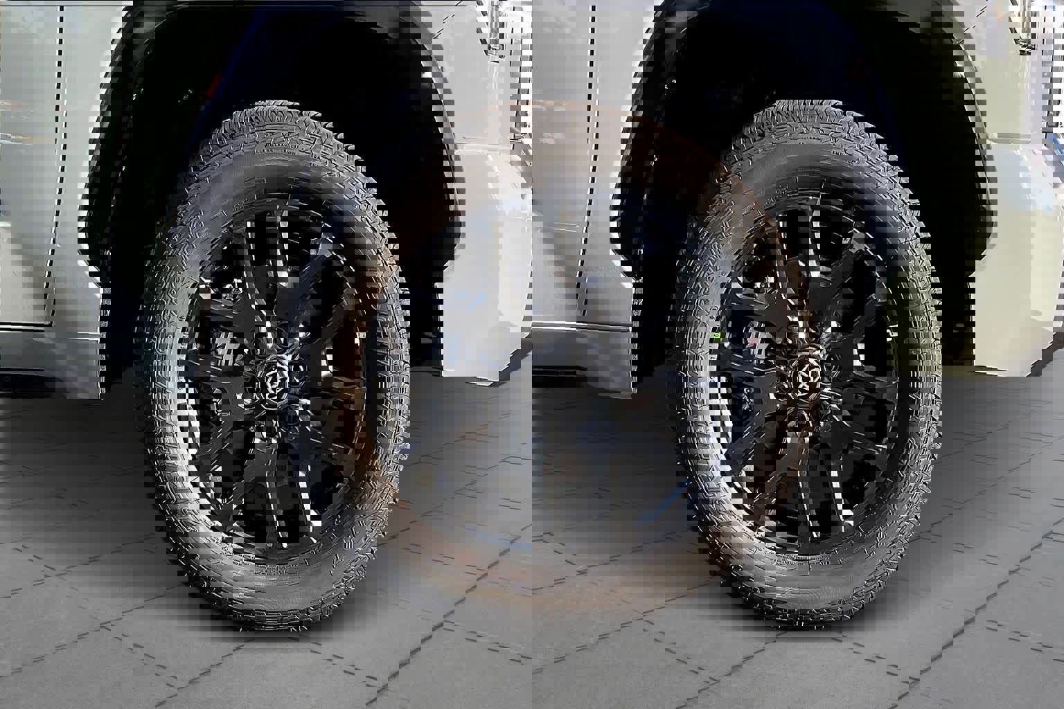 New 2026 Toyota Tundra Platinum image 11