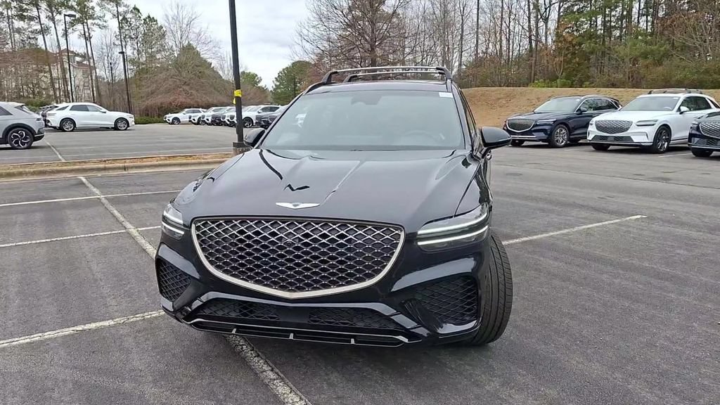Used 2025 Genesis GV70 3.5T Sport w/ Sport Advanced Package AWD/4WD image 3