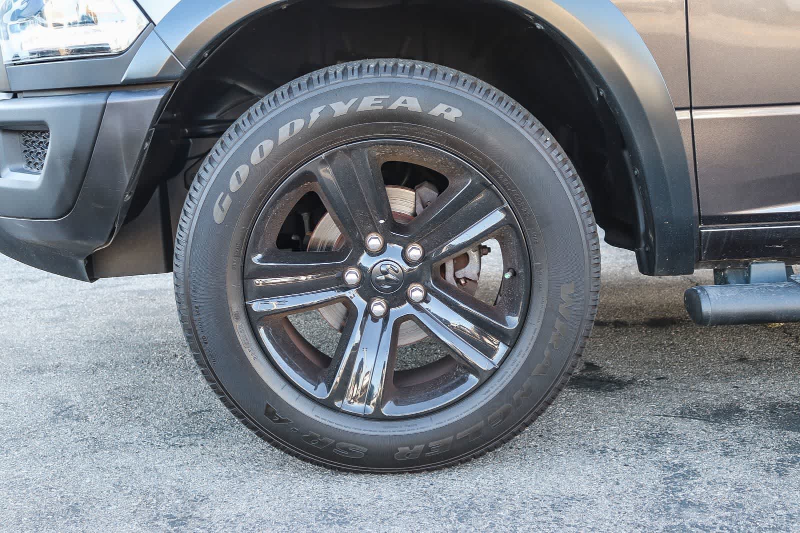 Used 2023 RAM 1500 Warlock AWD/4WD image 9