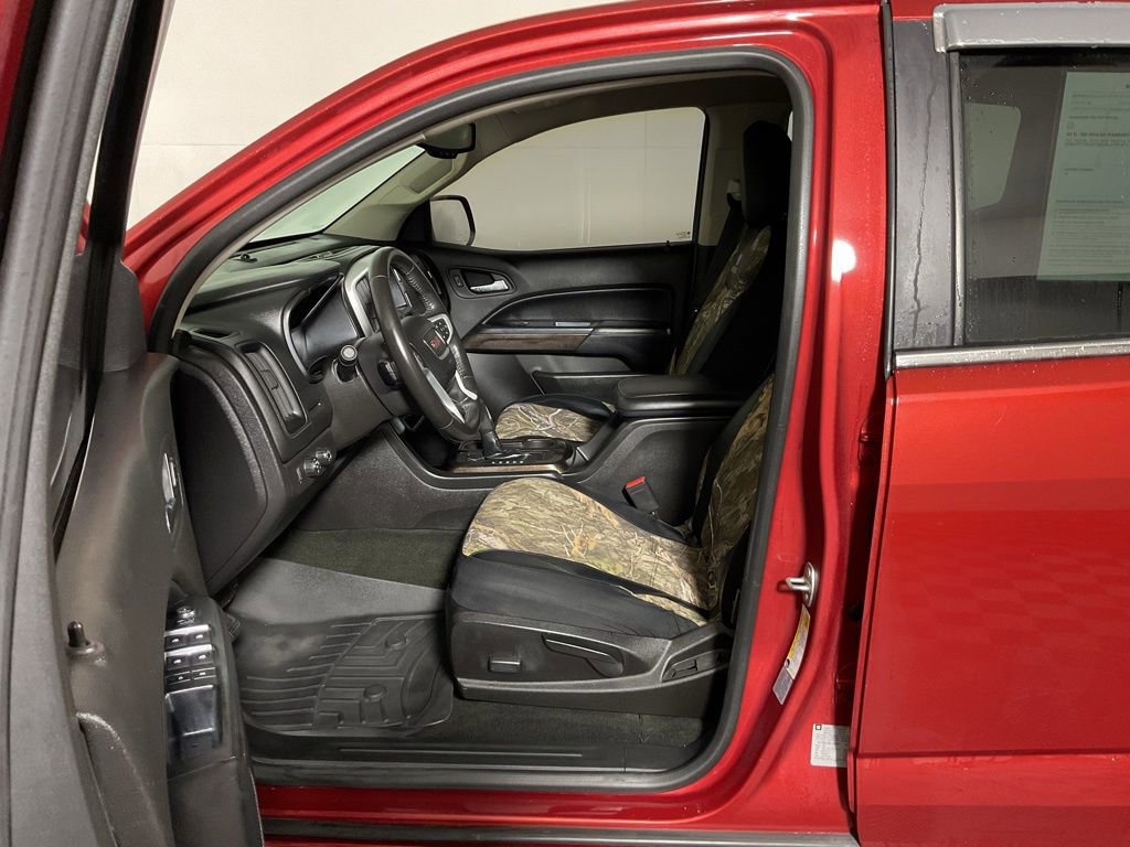 Used 2016 GMC Canyon SLE w/ SLE Convenience Package image 18