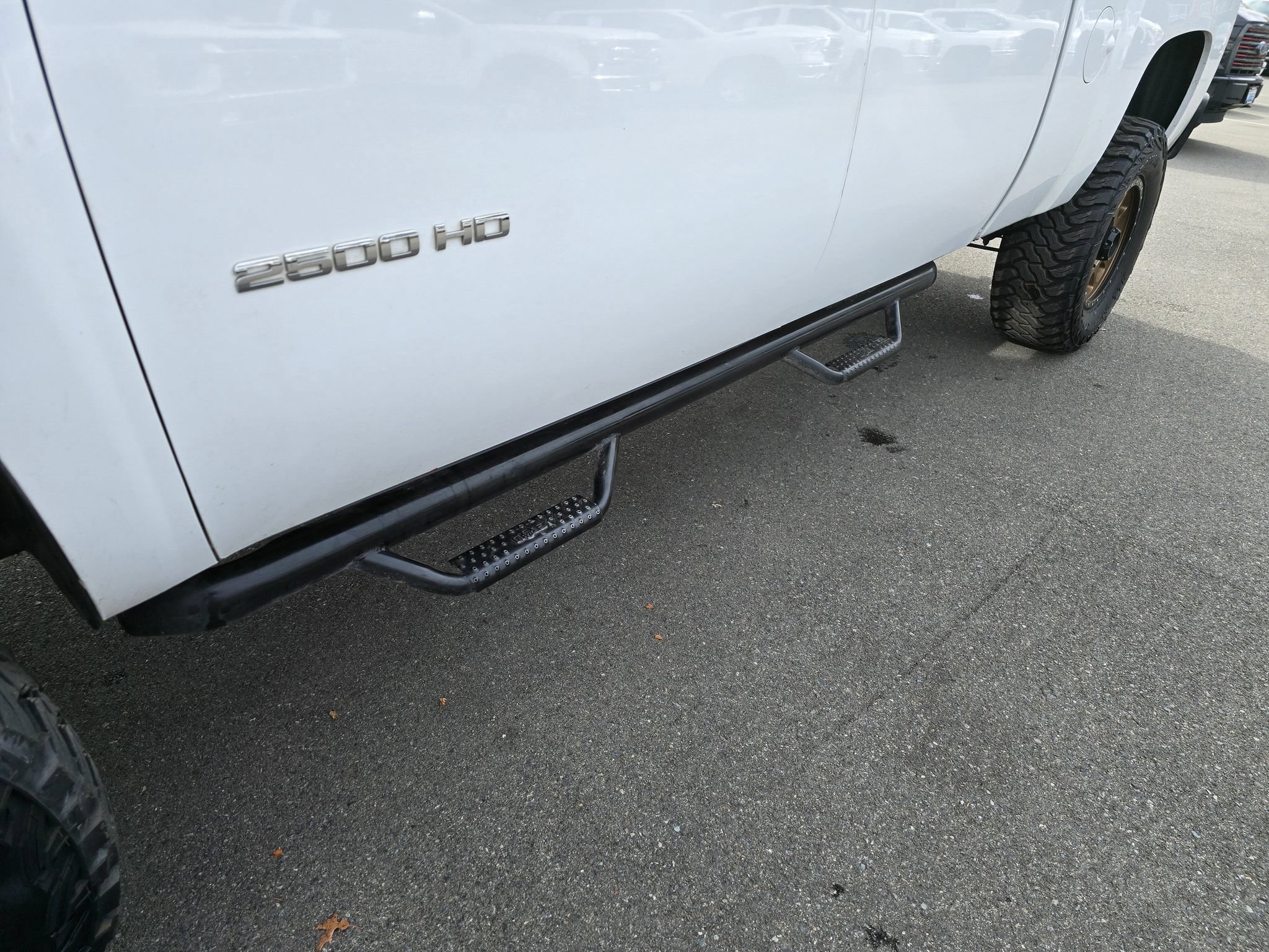 Used 2014 Chevrolet Silverado 2500 LT AWD/4WD image 12