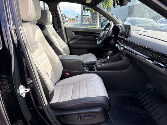 Certified 2026 Honda CR-V Sport Touring image 9