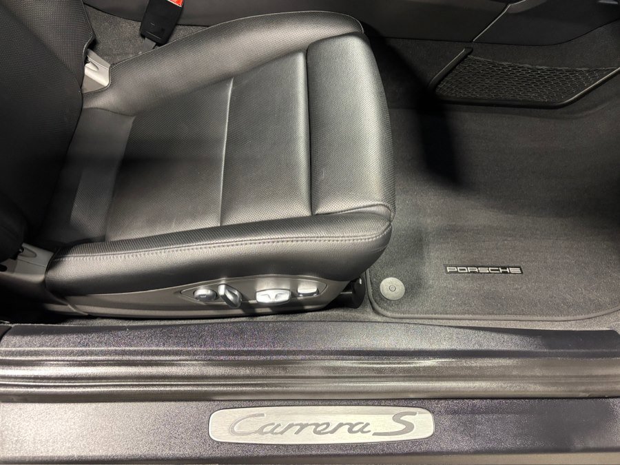 Used 2017 Porsche 911 Carrera S RWD image 18