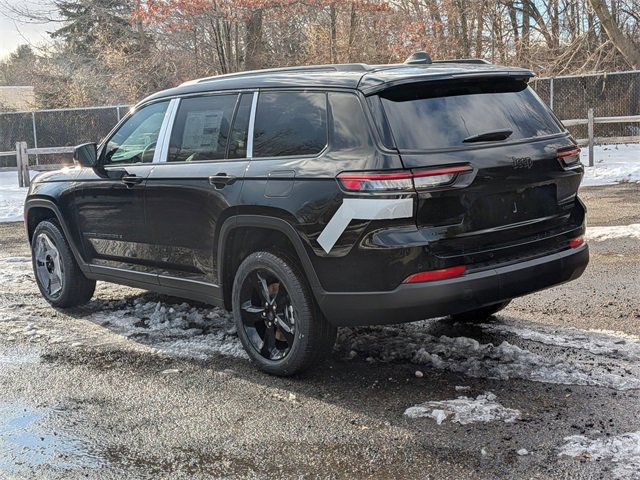 New 2025 Jeep Grand Cherokee L Limited image 4