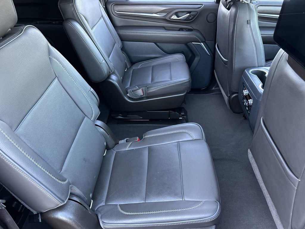 Used 2021 GMC Yukon XL Denali w/ Denali Ultimate Package image 28