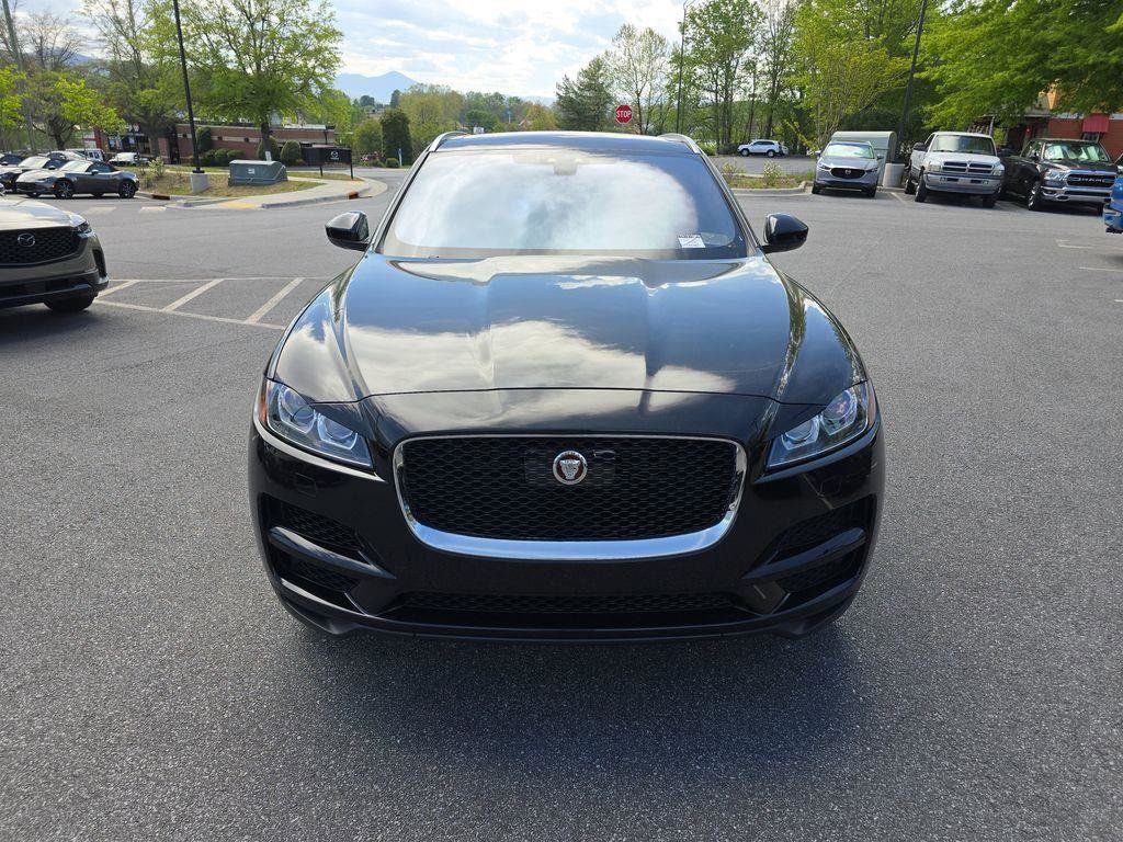 Used 2020 Jaguar F-PACE Prestige image 8
