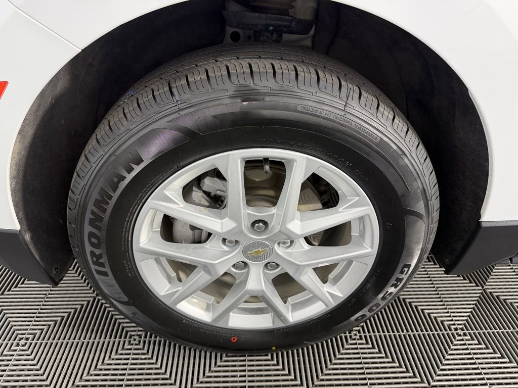 Used 2022 Chevrolet Equinox LT image 12