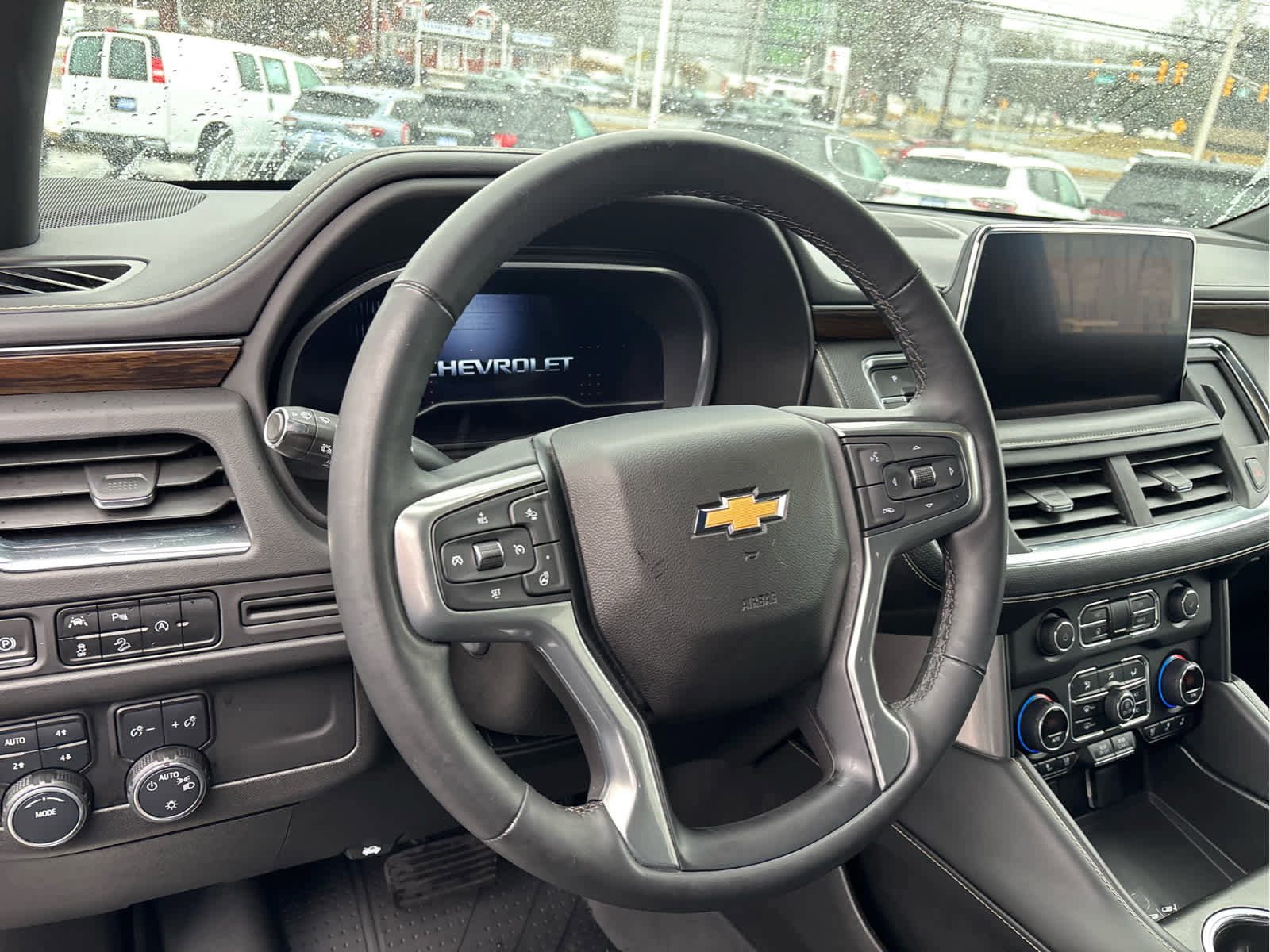 Certified 2023 Chevrolet Suburban Premier image 11