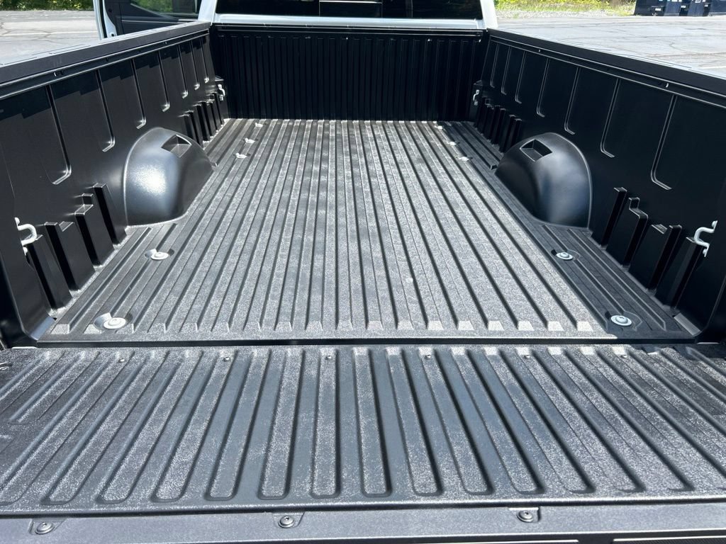 New 2026 Toyota Tundra SR5 AWD/4WD image 26