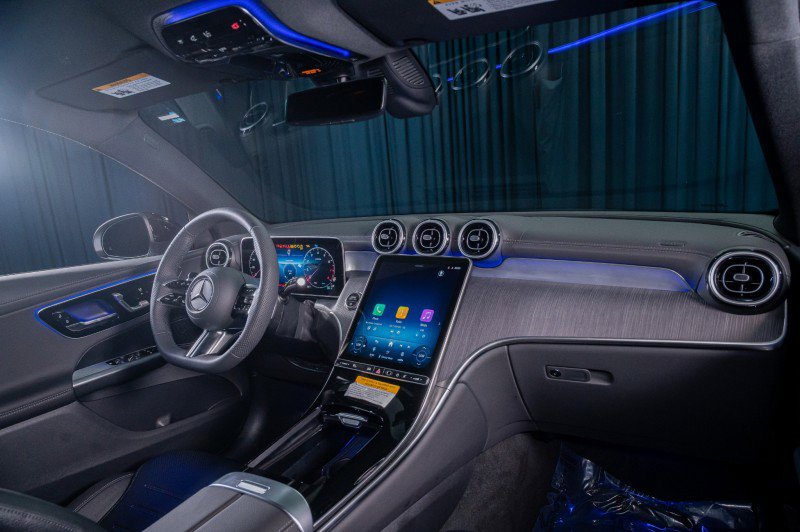 Certified 2026 Mercedes-Benz GLC 300 image 13