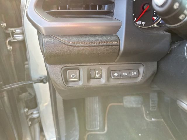 Used 2023 GMC Acadia AT4 w/ Technology Package AWD/4WD image 16