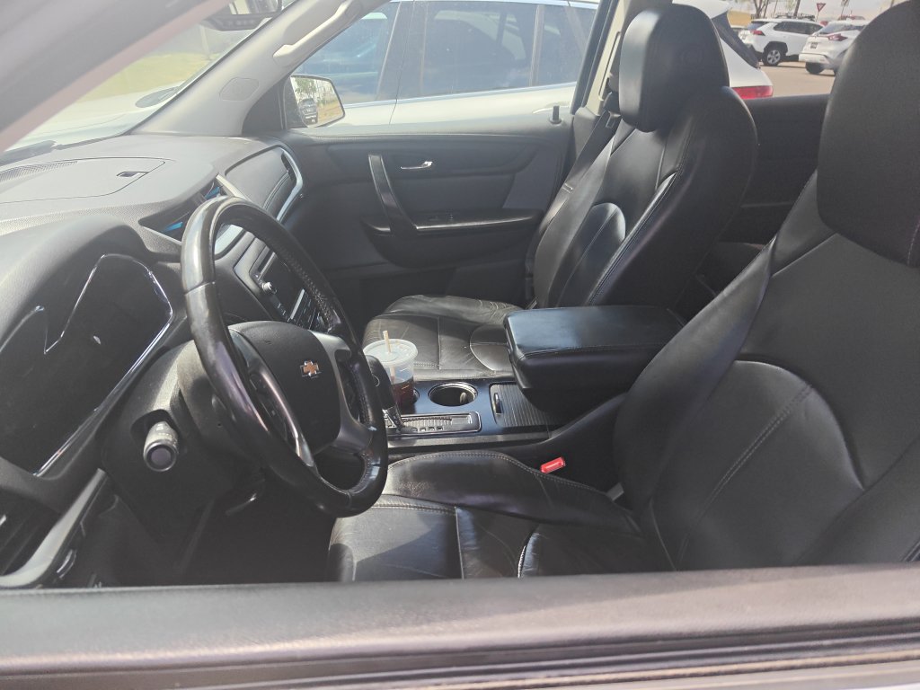 Used 2014 Chevrolet Traverse LT AWD/4WD image 7