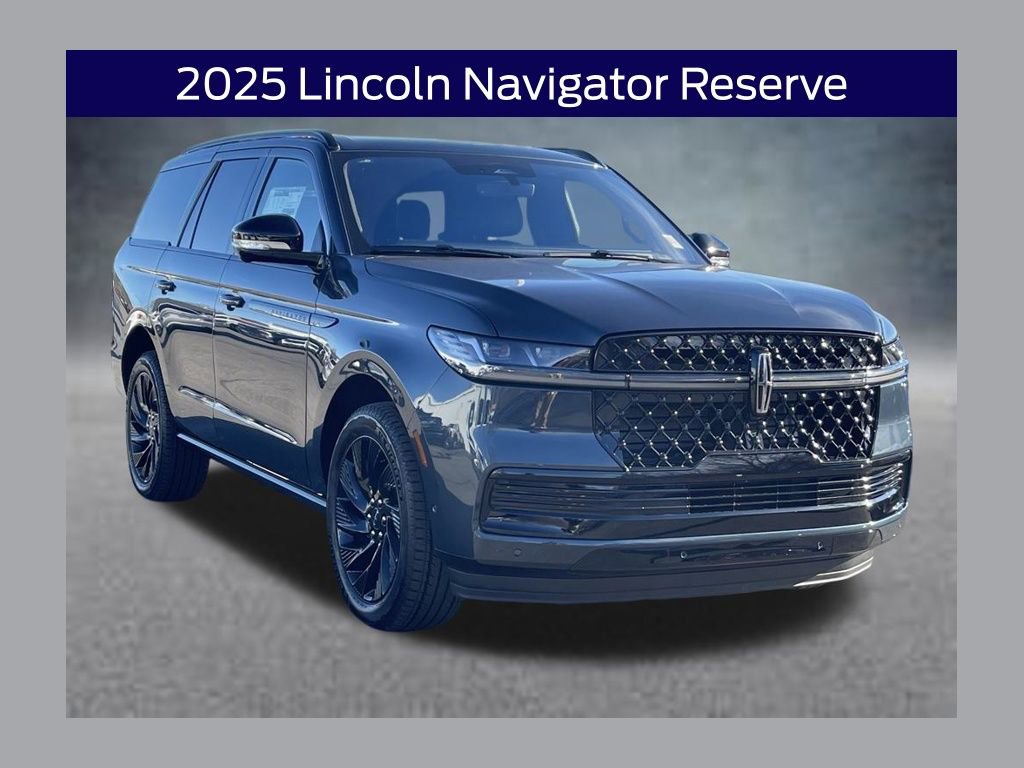 New 2025 Lincoln Navigator Reserve w/ Jet Appearance Package image 1