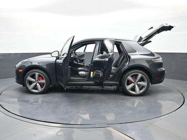 Certified 2023 Porsche Macan S image 30