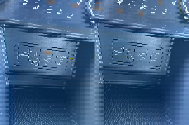 Used 2025 Hyundai Sonata SEL image 33