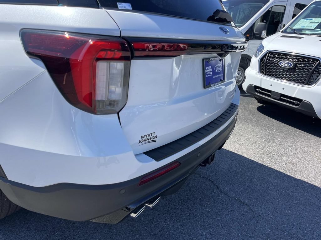 New 2026 Ford Explorer ST w/ Sun And Sound Package AWD/4WD image 12