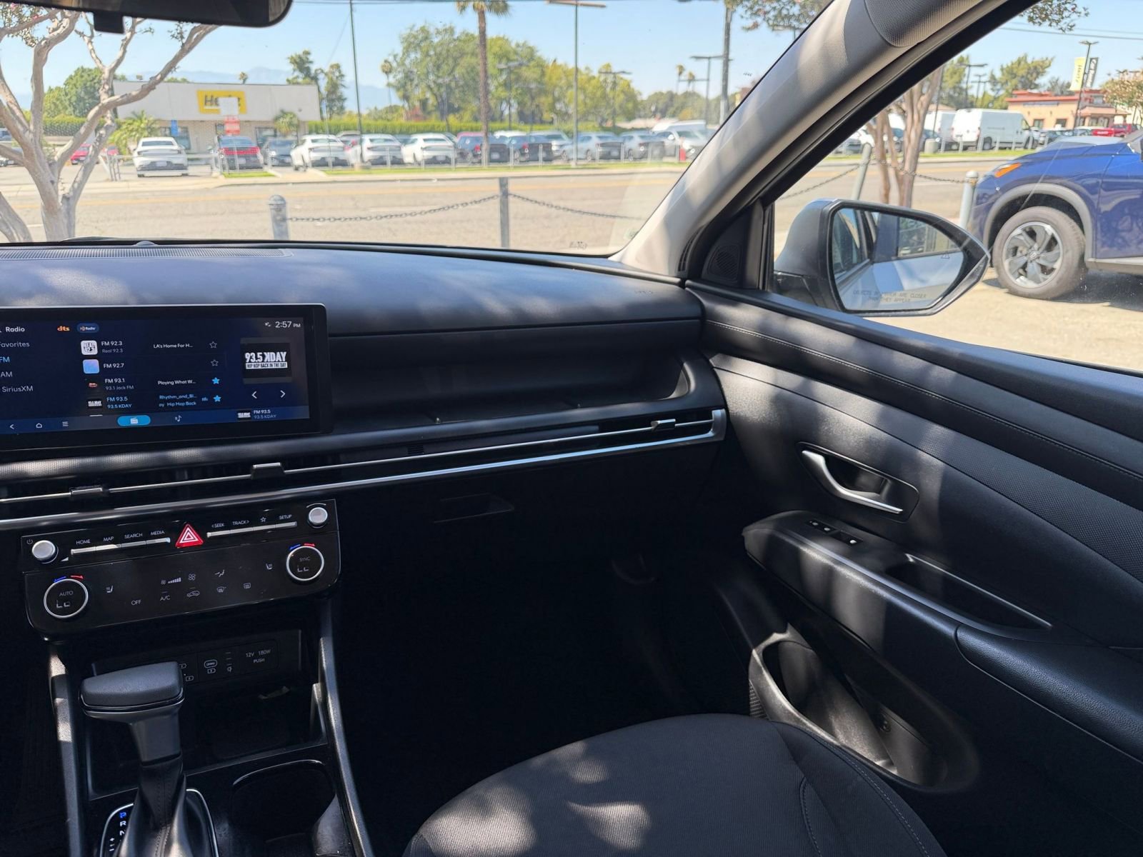Used 2025 Hyundai Tucson SEL FWD image 37