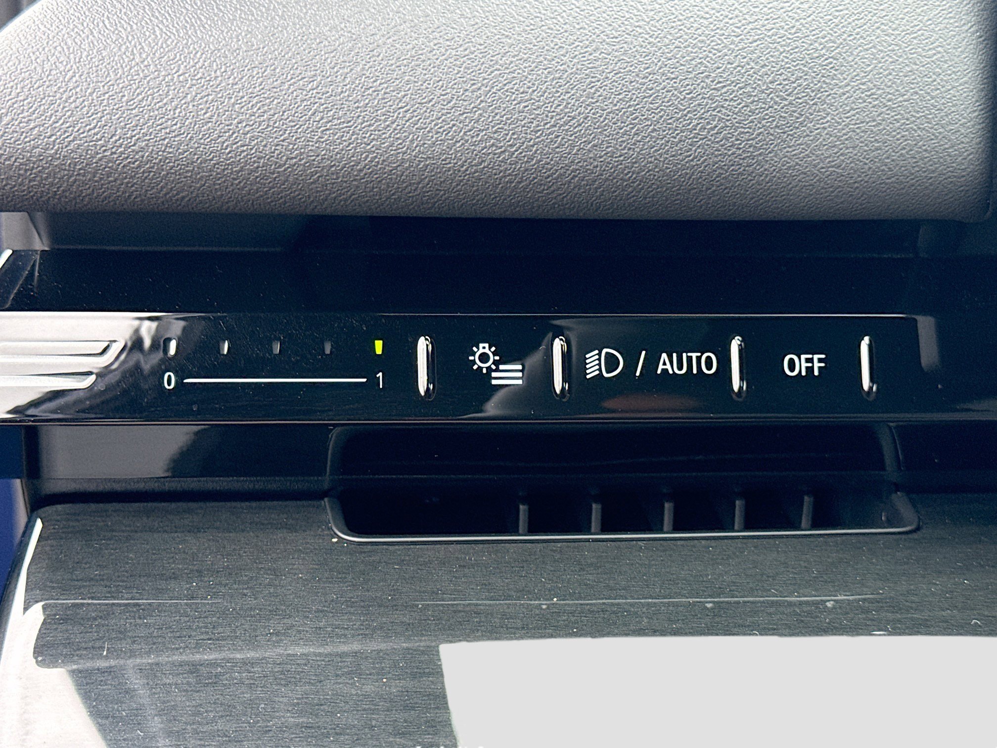 Used 2025 BMW 530i image 36