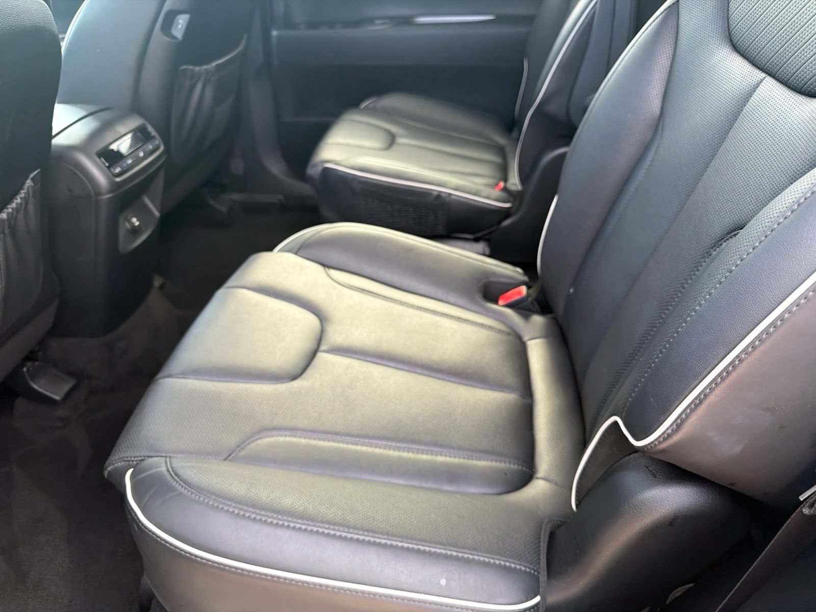 Used 2025 Hyundai Palisade SEL AWD/4WD image 10